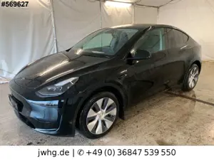 Tesla Model Y RWD|Autopilot|Pano|Wärmepumpe|4xSiHz