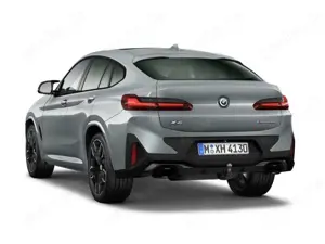 BMW X4 M 40d  21Z PANO ACC AHK H/K adaFahrwerk HUD Bild 3