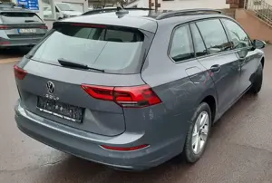 Volkswagen Golf Variant Life Bild 3