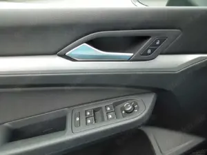 Volkswagen Golf 1.5TSI Life/LED/AHK/Navi/Sitzheizung/Kamera Bild 5