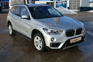 BMW X1 xDrive 20i AHK/LED/Nav/Sportsitze
