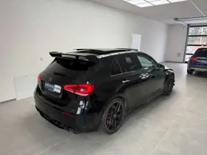 Mercedes-Benz A 45 AMG 4MATIC+ / Perf.Sitze / Aero / Perf. AGA Bild 3