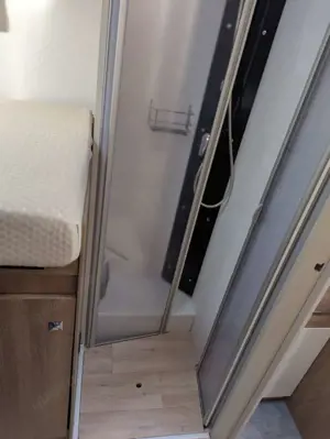 Caravans-Wohnm Dethleffs Trend 7057 EB Bild 5