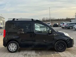 Fiat Qubo MY Qubo 1.3 JTD Automatik 5-Sitzer Klima Bild 4