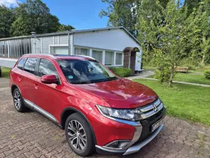Mitsubishi Outlander Top 4WD