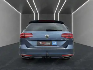 Volkswagen Passat Variant Highline 4Motion+LED+ACC+AHK+STHZ Bild 5