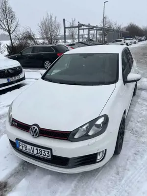 Volkswagen Golf GTI 2.0