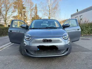 Fiat 500e 500e C La Prima