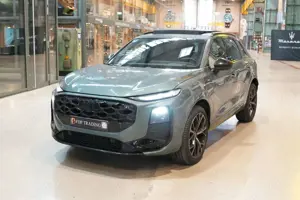 Audi Q3 MY25/S-Line/Pano/MMI Pro/OLED/20" Zoll