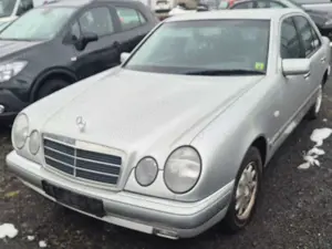 Mercedes-Benz E 230 E-Klasse Elegance
