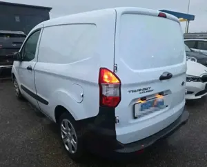 Ford Transit Courier 1.5 TDCi Trend Bild 2