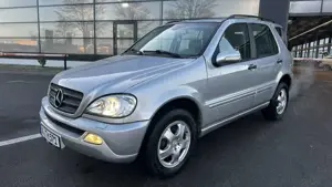 Mercedes-Benz ML 270 M-Klasse DieselCDI Final Edition AUTOMATIKGETRIEBE