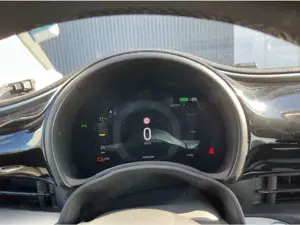 Fiat 500e Icon - großer Akku - GlasSchiebedach Bild 5