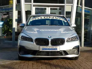 BMW 218 Aut., Navi, LED, RFK, DAB uvm Bild 4