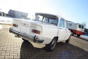 Alfa Romeo Giulia 1300 Super * Julchen sucht neues Zuhause Bild 3