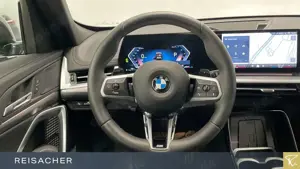 BMW X1 sDrive18iA MSport PRO Pano RFK PDC SHZ 19" LM Bild 5