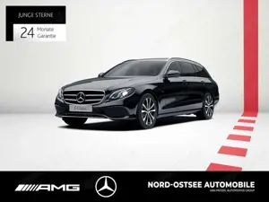 Mercedes-Benz E 300 T de AVANTGARDE COMAND KAMERA AMBIENTE LED