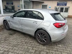 Mercedes-Benz A 200 A-Klasse Progressive 8Fach Bereift Navigation