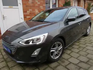 Ford Focus Cool SHZ Inkl. Garantie