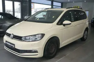 Volkswagen Touran Trendline BMT Start-Stopp+PARK ASYS+SITZHEIZUNG Bild 3