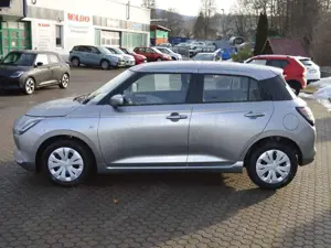 Suzuki Swift Swift 1.2 Dualjet Hybrid Allgrip MT Club Bild 3