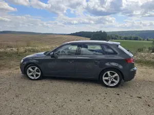 Audi A3 1,5 TFSI Sportback Design Bild 2
