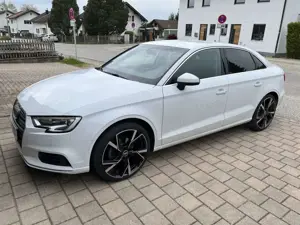 Audi A3 2.0 TDI SCHECKHEFTGEPFL*VIRTUAL*KLIMAAUTO*8-FACH