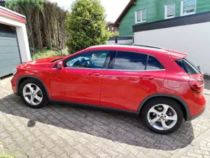 Mercedes-Benz GLA 180 GLA UrbanStyle Edition