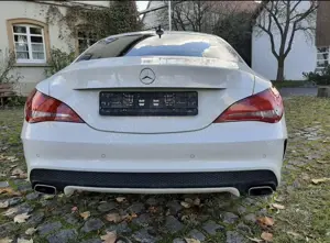 Mercedes-Benz CLA 220 Amg Line Bild 3