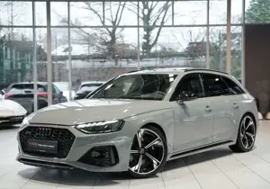 Audi RS4 Avant q. *2.H *20 *RS Essential *H-UP *Pano
