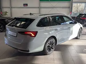 Skoda Octavia 1.5 TSI mHEV DSG ACC Style-Paket AHK 17" Bild 5