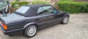 BMW 320 320i