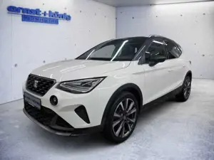 SEAT Arona 1.5 TSI OPF DSG FR LED ACC NAVI RFK