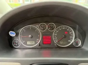 Volkswagen Sharan Sharan 1.9 TDI Automatik Pacific Bild 5