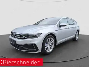 Volkswagen Passat Variant 1.4 TSI eHYBRID DSG GTE NAVI ACC MASSAGESITZE KEYL
