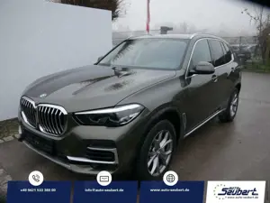 BMW X5 3.0d XDRIVE*NAVI*PDC*SHZ*MATRIX*AHK-ABNEHMBAR*TEMP