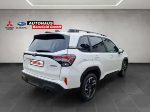 Subaru Forester 2.0ie Lineartronic Exclusive Bild 3