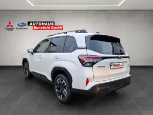 Subaru Forester 2.0ie Lineartronic Exclusive Bild 4