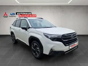 Subaru Forester 2.0ie Lineartronic Exclusive Bild 2