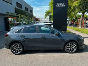 Kia Ceed / cee'd Ceed 1.0 T-GDI Mild-Hybrid DCT Ultimate Edition Bild 2