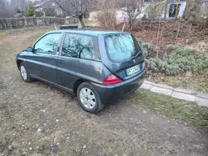 Lancia Y Y 10 fire Bild 2
