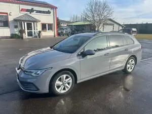 Volkswagen Golf VIII Variant Life