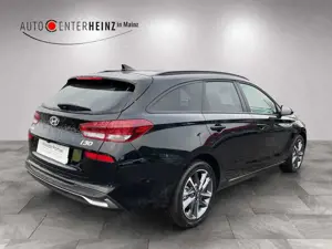 Hyundai i30 Advantage Mild-Hybrid Bild 5