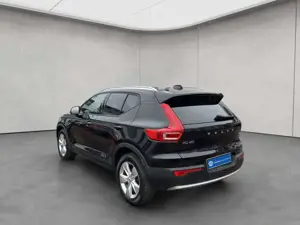 Volvo XC40 XC40 B3 B DKG Core AHK Bild 3