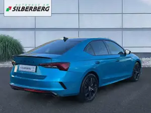 Skoda Octavia Lim. RS 2.0 DSG HUD ACC *Komplettfolierung* Bild 4