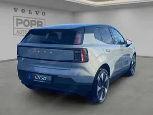 Volvo EX30 Twin Performance AWD Ultra 360° 20" ACC PANO Bild 5