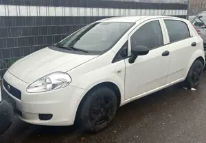 Fiat Grande Punto GETRIEBESCHADEN ! Wagen Nr 017