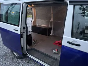 Volkswagen T5 Transporter Kasten 4Motion Bild 5