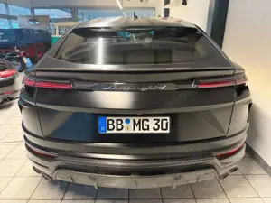 Lamborghini Urus Pano 360° Carbon Akrapovic Garantie 10/2027 Bild 4