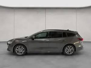 Ford Focus Turnier 1.0 Aut. ST-LINE X *AHK*PANO*WINTER* Bild 2